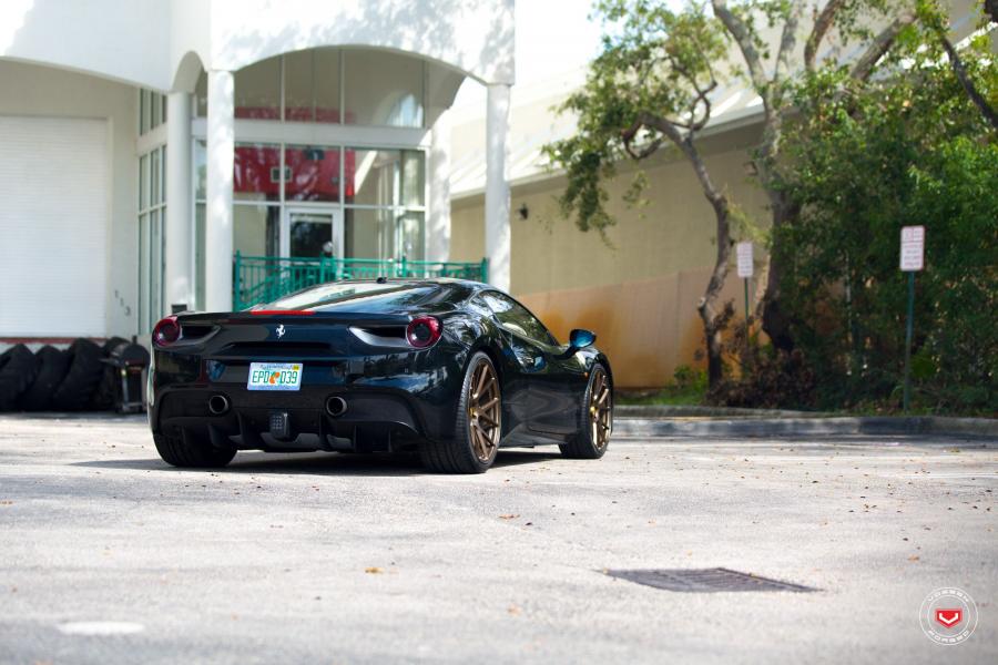  Ferrari 488 GTB on Vossen Wheels (VPS-306) 2017 года  (фото 15 из 23)